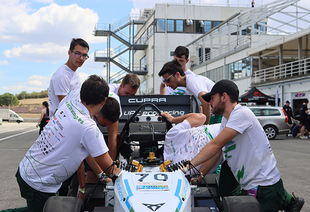 upc ecoracing engineers